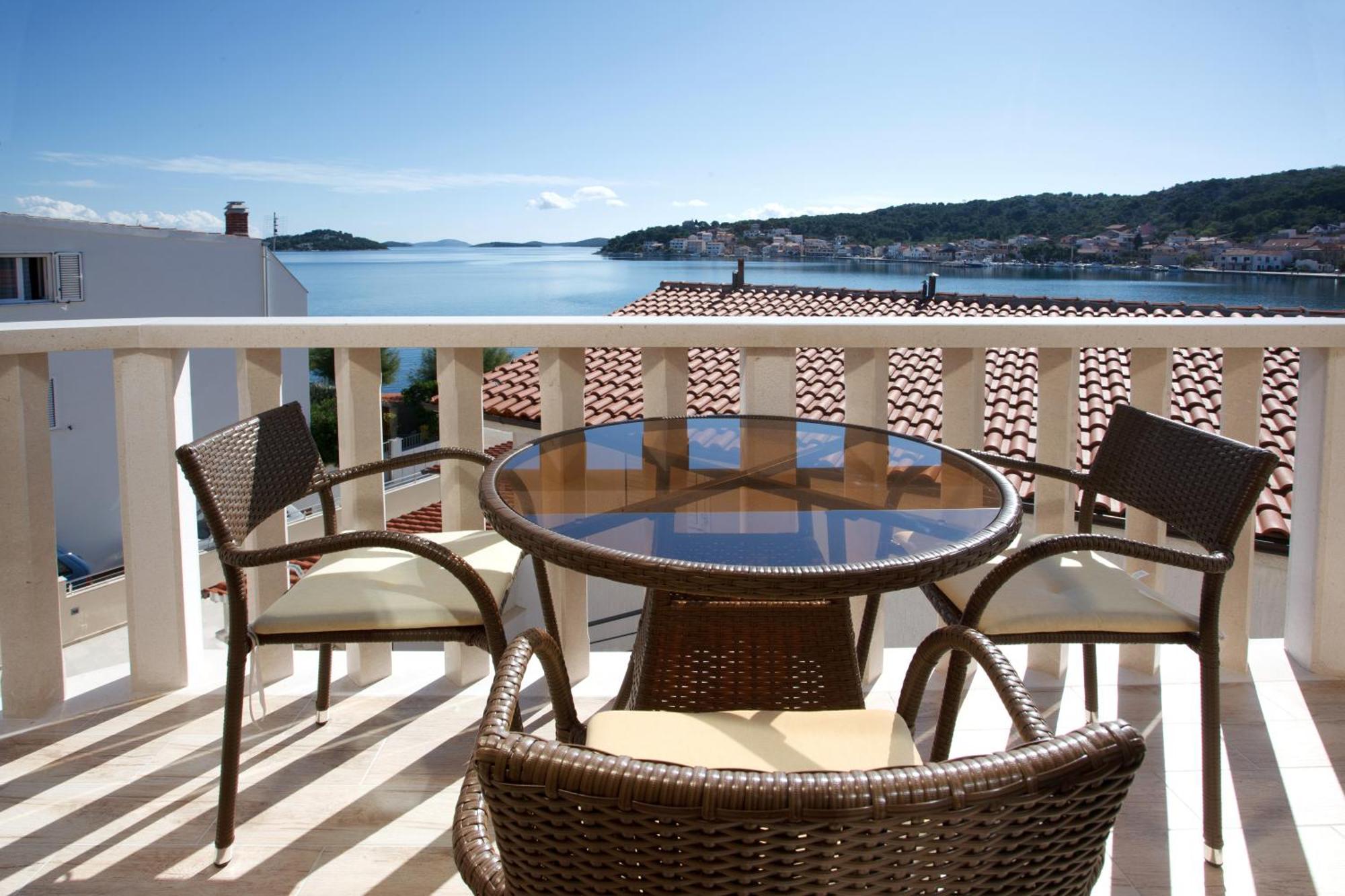 Apartments Tisno - Villa Mare Zewnętrze zdjęcie